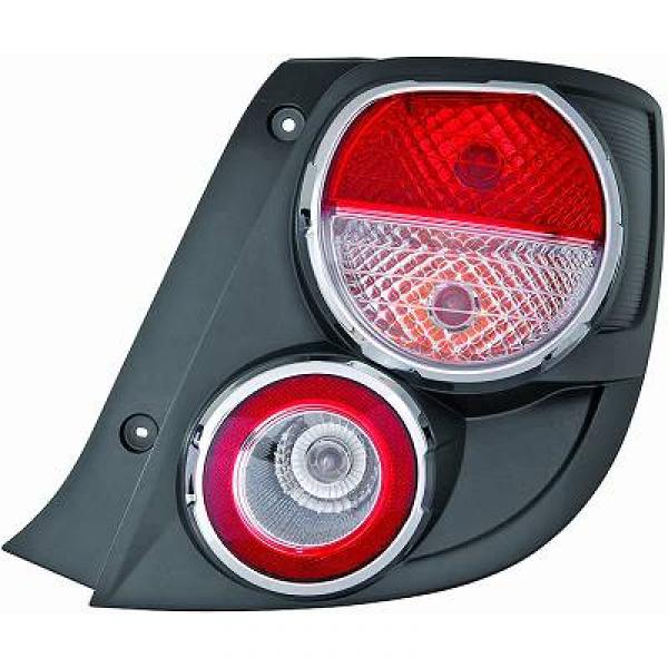 Feu arrière chevrolet Aveo après 2011 + chrome