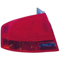 Feux arrière extérieur AUDI A4 4 portes