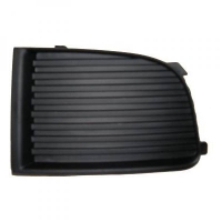Grille coté extérieur pare chocs avant skoda fabia 1
