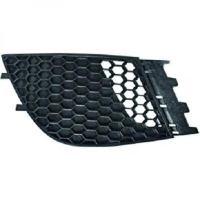 Grille coté pare chocs avant Seat Ibiza