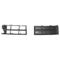 Grille coté pare chocs avant skoda fabia 1