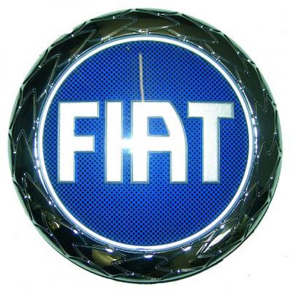 Logo Fiat sur Calandre