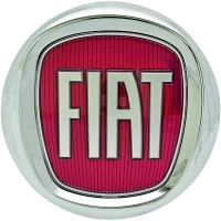 Logo Fiat sur Calandre
